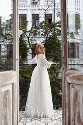 Arabella Pearl Lace Gown – Custom Pentelei Couture